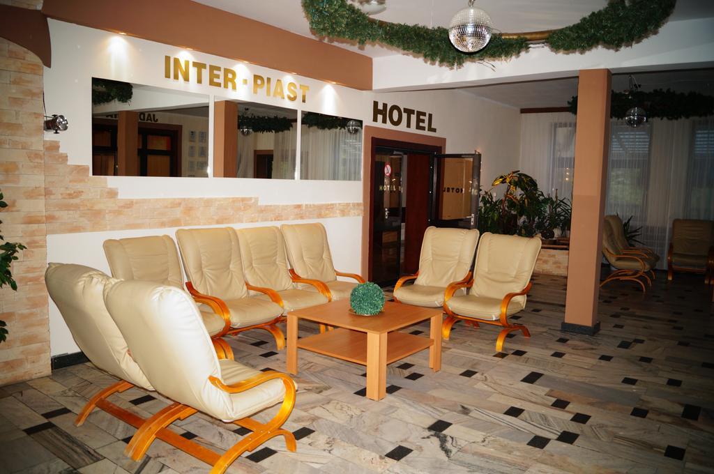 Ow Inter Piast Kalbornia - Z Wlasna Plaza Z Kapieliskiem I Przystania Dąbrówno Exterior foto