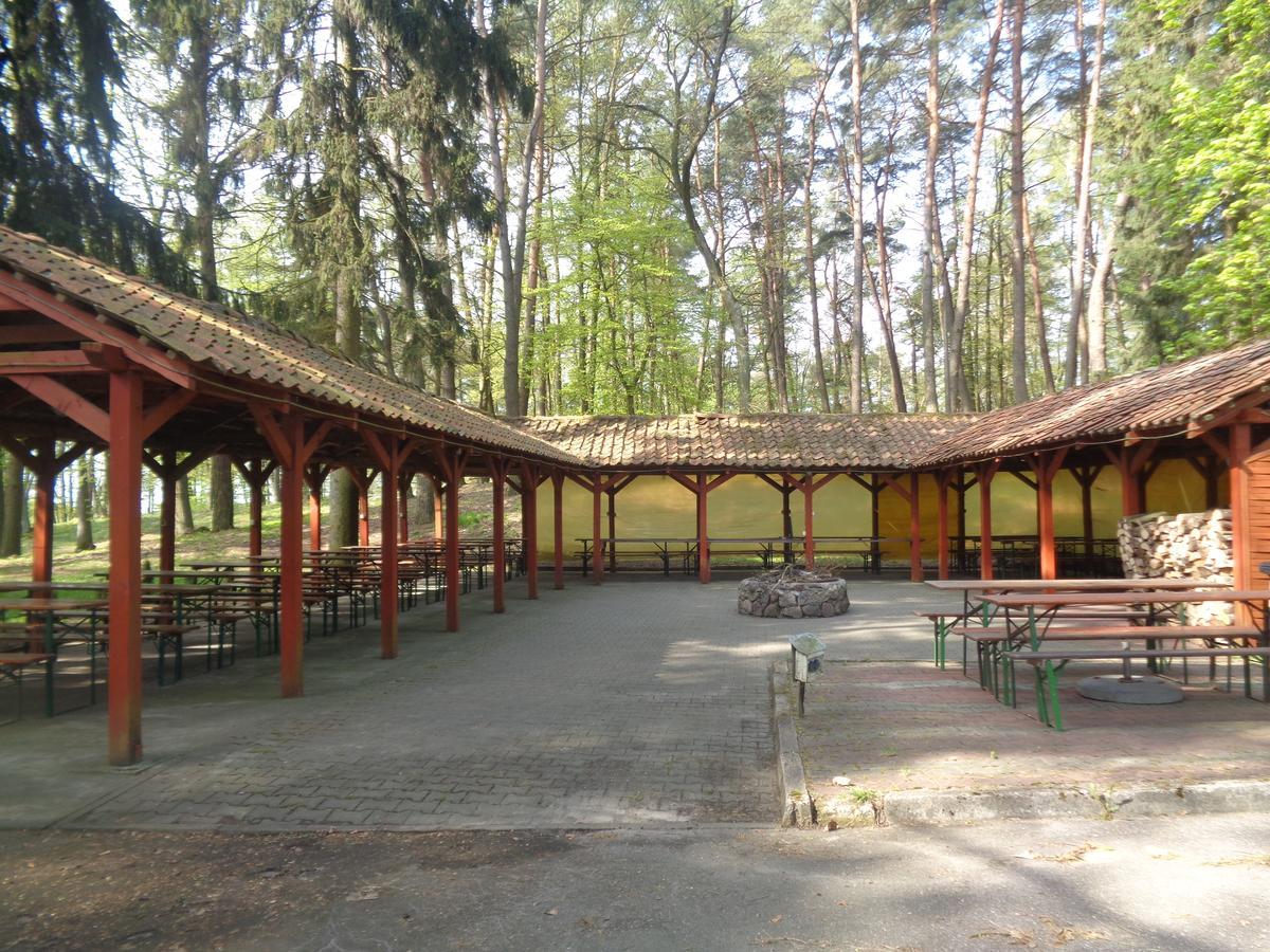 Ow Inter Piast Kalbornia - Z Wlasna Plaza Z Kapieliskiem I Przystania Dąbrówno Exterior foto